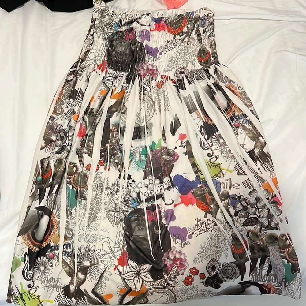 Stretchy strapless dress